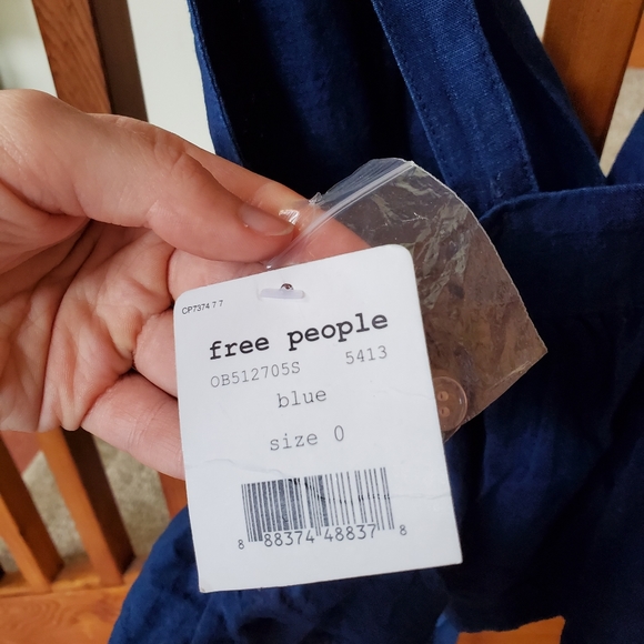 NWT Free People Low Cut Peplum Top - Picture 5 of 11